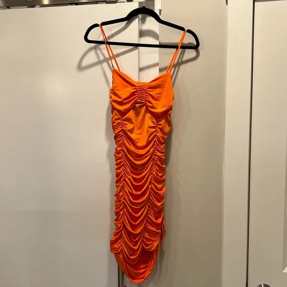 Fashion Nova Singapore Ruched Dress - Picture 7 of 12